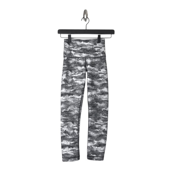 FINAL NEW Lululemon Wunder Under Crop Hi-Rise Luon Hazy Days - Picture 2 of 8